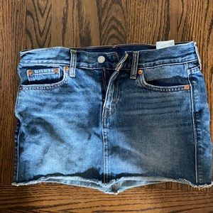 Levis size 25 denim skirt